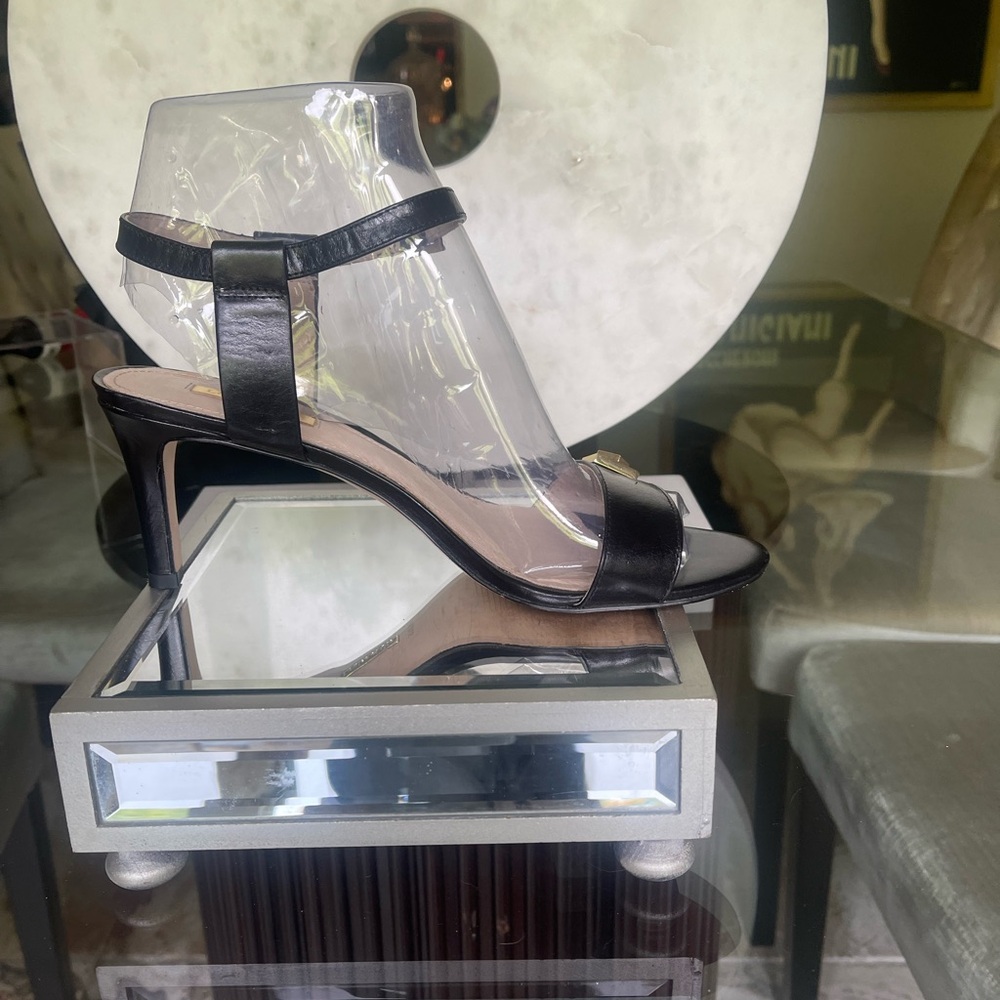 Louise & Cie size 9 shoes … Smoke free home